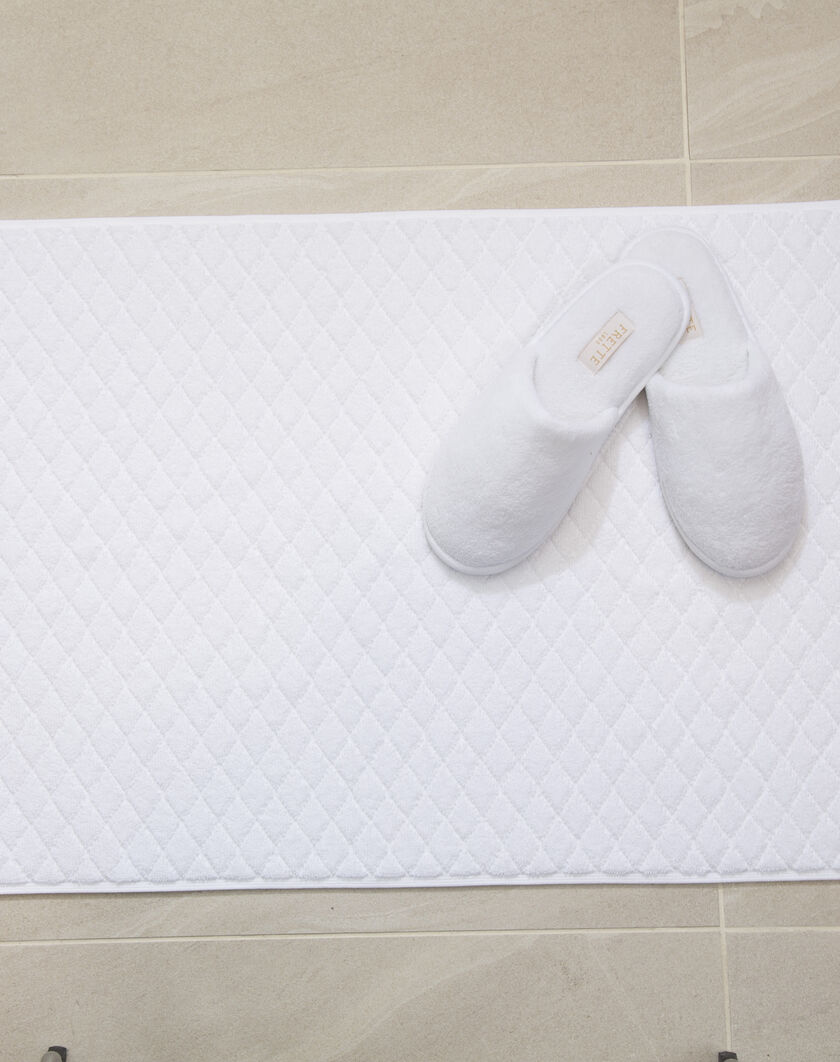 Bath Mat thumbnail number 1